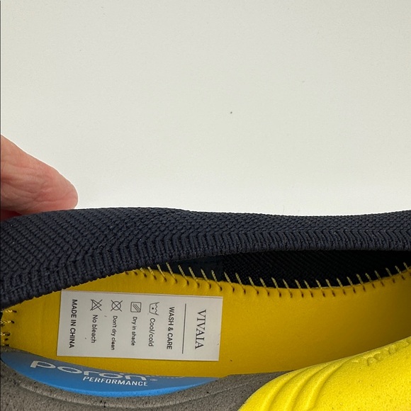 VIVAIA Veronica Pointed Toe Flats Navy Sz39 US8.5 NWOB - Picture 4 of 7